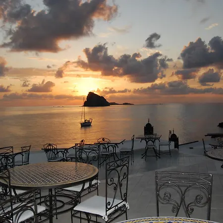 Lisca Bianca 4* Panarea