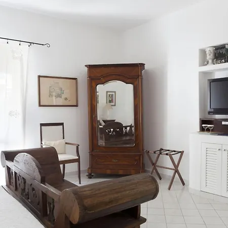 Hotel Lisca Bianca 4*