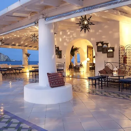 Lisca Bianca Hotel 4*