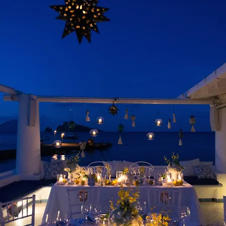 Hotel Lisca Bianca 4*