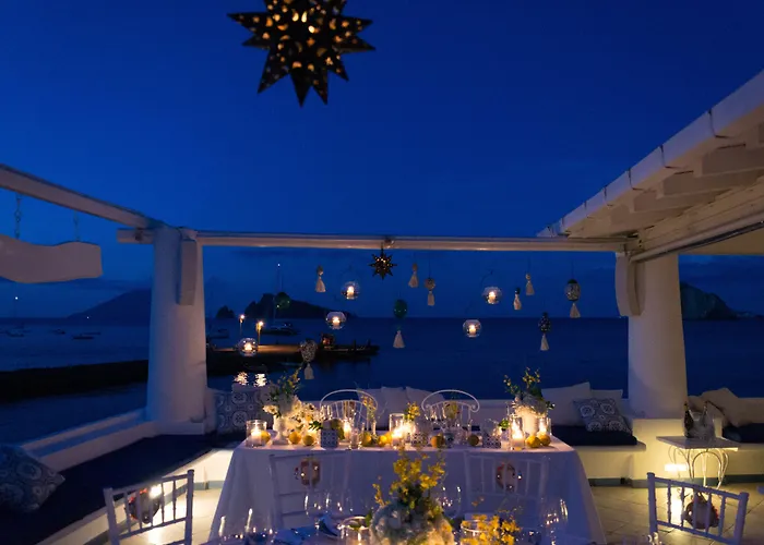 Hotel Lisca Bianca 4*